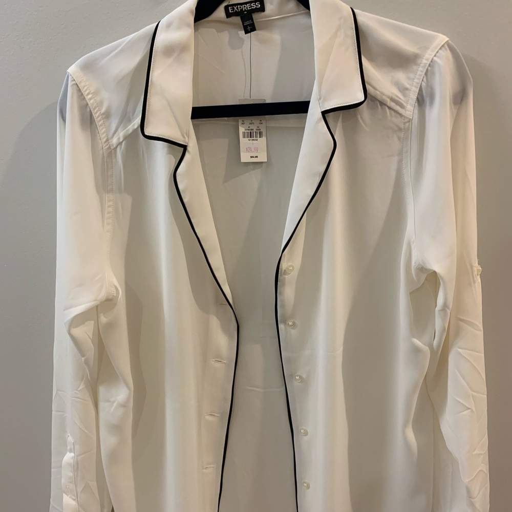 NWT Express Button Up Blouse size L